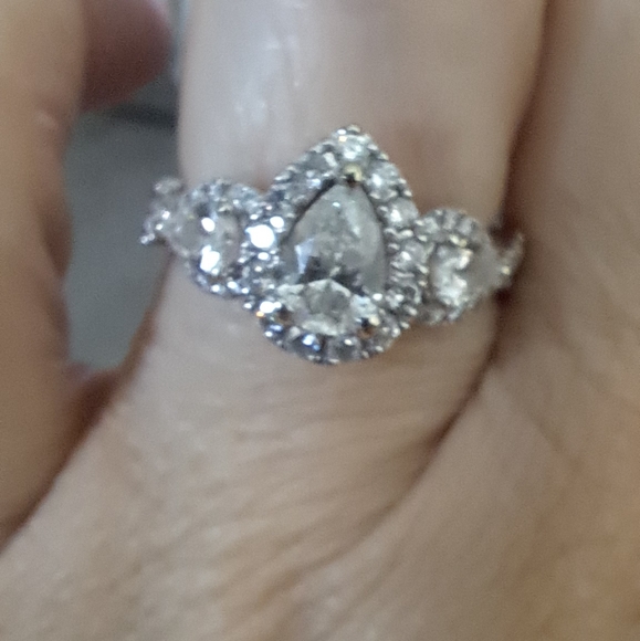 Neil Lane Ring - Picture 9 of 12